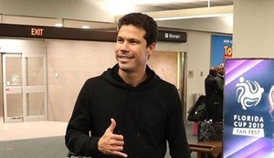Hernanes chega aos Estados Unidos e fecha elenco do São Paulo para a Florida Cup
