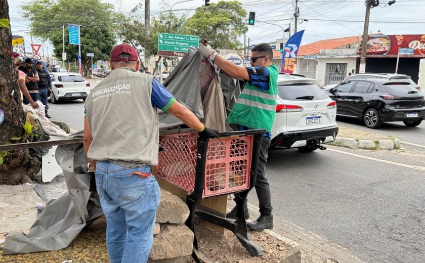 Segurança Cidadã remove estruturas irregulares em três pontos de Maceió