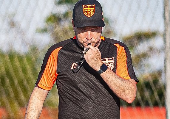 CRB tem uma semana inteira para ajustar o elenco