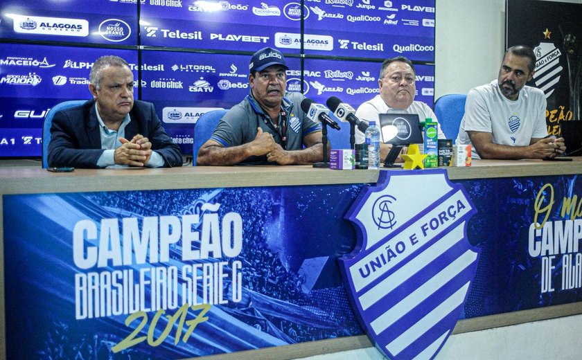 CSA reforça reconstrução e projeta acesso em coletiva no CT Gustavo Paiva