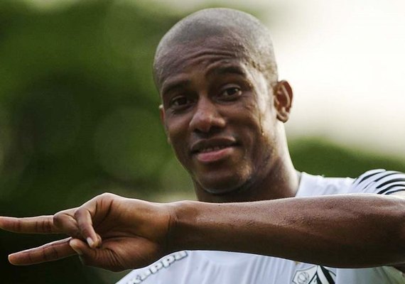 Cleber e Copete voltam Santos leva 19 atletas contra o The Strongest