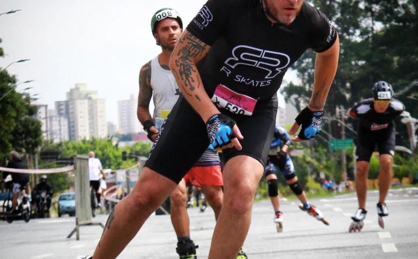 Bicampeão Brasileiro e Sul-americano de patinação Freestyle Slalom, Rodrigo Morgado ministra treino de patins