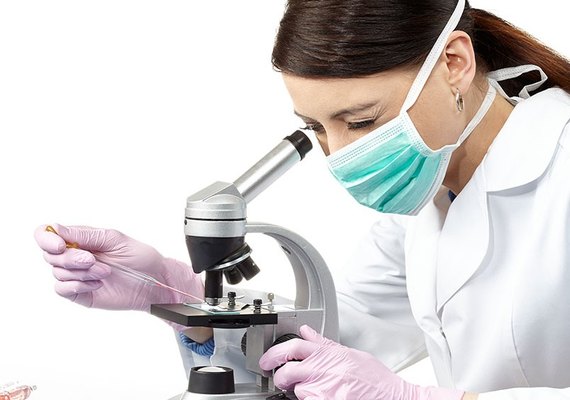 Conselho regulamenta biomédicos na suplementação alimentar
