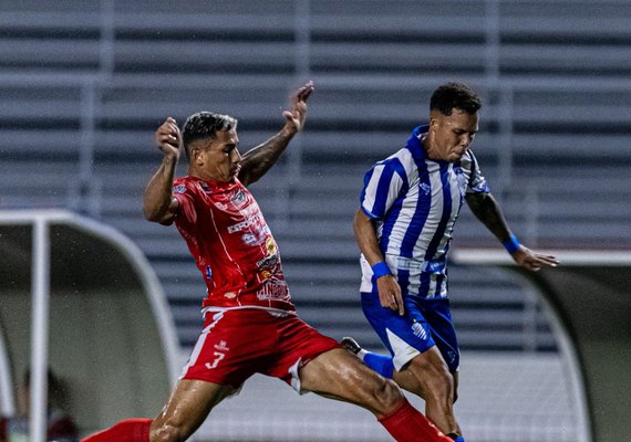 CSA líder: Itamar Schülle celebra solidez defensiva e evolução tática após vitória sobre o Penedense