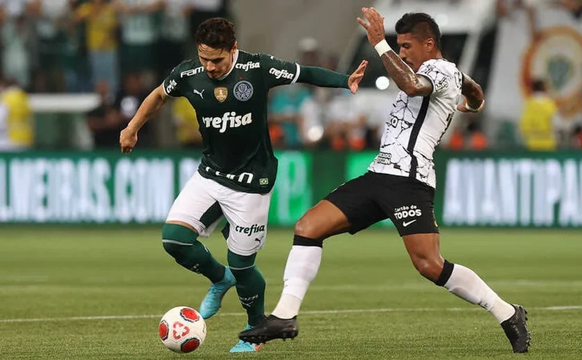 Corinthians e Palmeiras empatam em clássico dominical  do Brasileirão