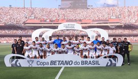 São Paulo segura empate com Flamengo e vence a Copa do Brasil pela primeira vez