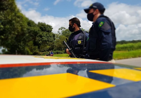 PRF prende oito pessoas durante ações de policiamento no fim de semana