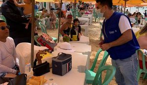 Procon Alagoas autua barracas na Praia do Gunga por cobrar consumação mínima