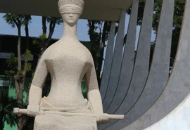 Primeira Turma do STF decide hoje se mantém Bolsonaro preso