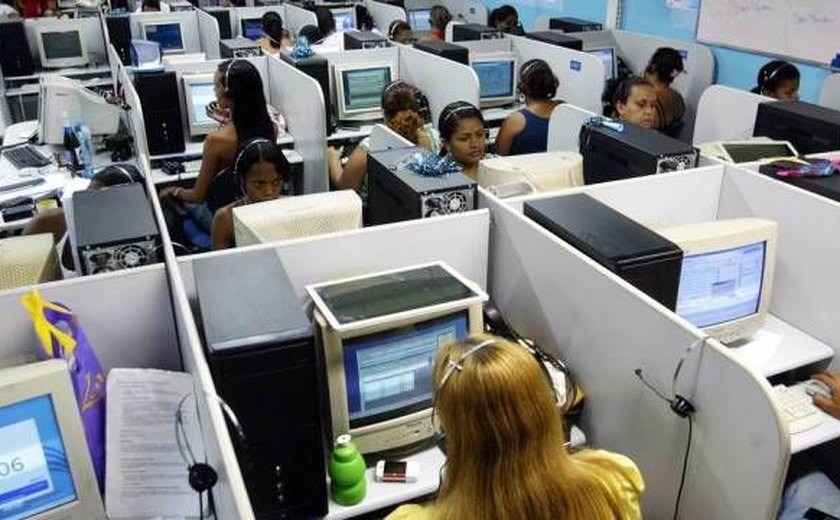 Catho tem mais de 7.700 vagas disponíveis na área de telemarketing