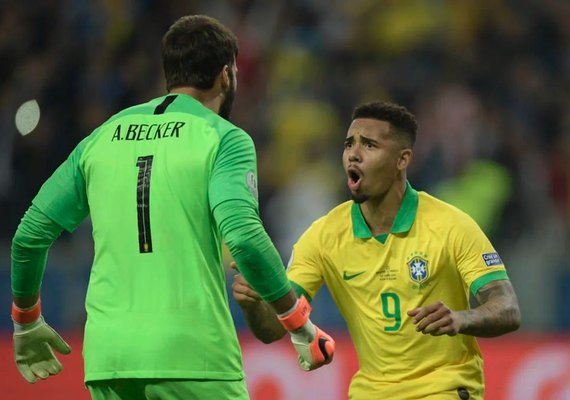 Brasil vence Paraguai nos pênaltis e vai à semi da Copa América