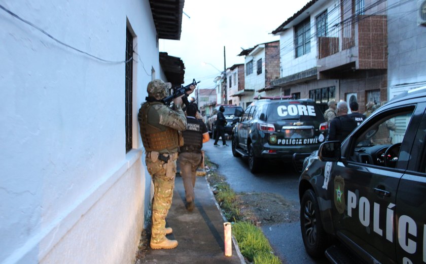 Polícia Civil deflagra operação e cumpre 12 mandados em Maceió