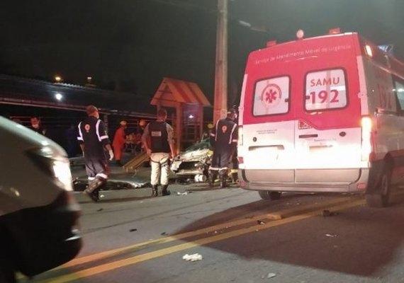 Acidente deixa seis pessoas feridas