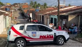 Irmãos mortos a tiros dentro de casa em Murici tinham 17 e 15 anos