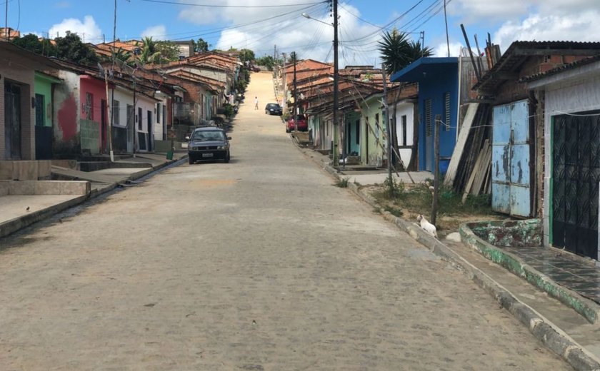 Prefeitura de Roteiro entrega 14.000 m² de pavimentação para região carente