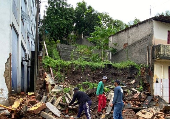 Prefeitura de Penedo mobiliza Defesa Civil e secretarias em função das fortes chuvas