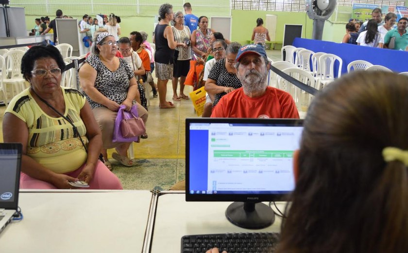 Idosos de São José da Laje garantem acesso a programas sociais