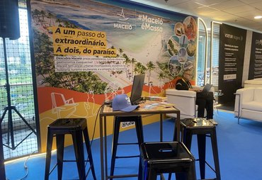 Maceió reforça presença estratégica no Fórum Panrotas 2026 e repete sucesso gastronômico