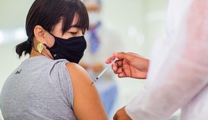 Arapiraca avança e aplica mais de 100 mil doses de vacina contra a Covid-19