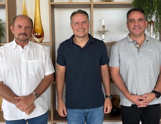 Renan Filho anuncia apoio de Antônio Albuquerque à pré-candidatura ao Governo