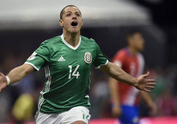 México bate a Costa Rica e lidera as Eliminatórias da Concacaf