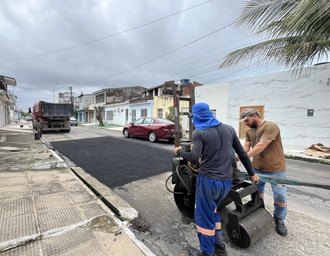 Operação Tapa-Buraco recupera 717 ruas de Maceió no primeiro trimestre de 2026