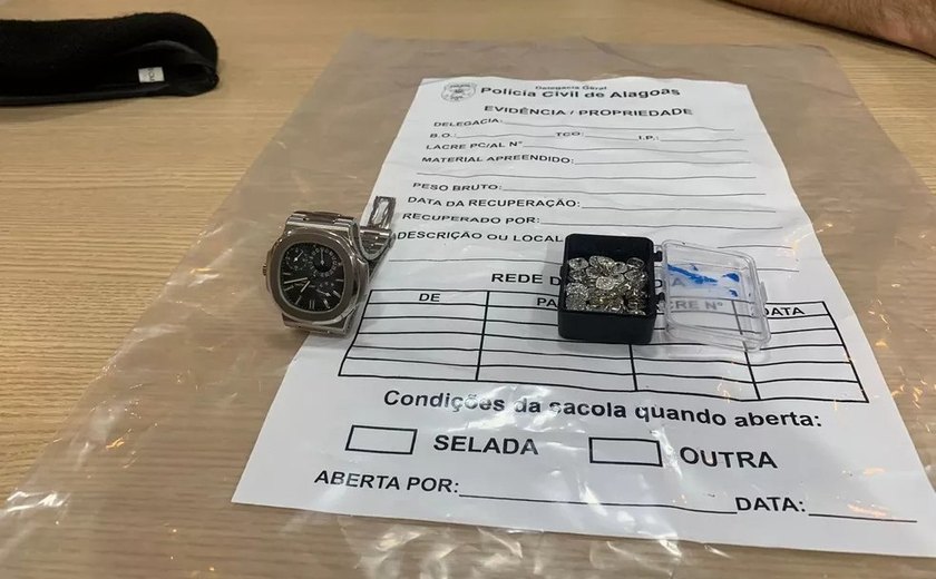 Polícia prende um suspeito e recupera joias e relógio de Carlinhos Maia em João Pessoa