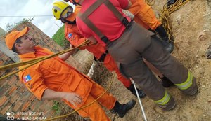Jovem de 25 anos cai em cacimba no interior e Corpo de Bombeiros é acionado