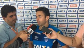 Há sete jogos sem perder, Avaí quer atenção para enfrentar o lanterna