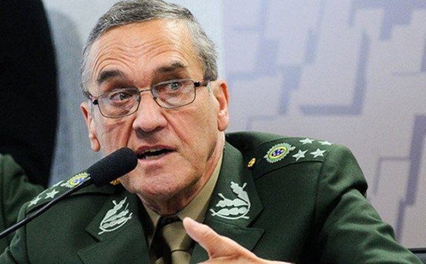 Chefe do Exército admite intervenção contra o caos