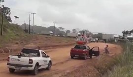 Homens ficam feridos em capotamento em rodovia próximo a Teotônio Vilela