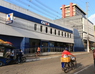 Bancários da Caixa anunciam greve a partir de quinta; Banco do Brasil segue com negociações