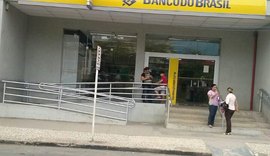 Homem é preso ao tentar abrir conta em agência do Banco do Brasil com documentos falsificados