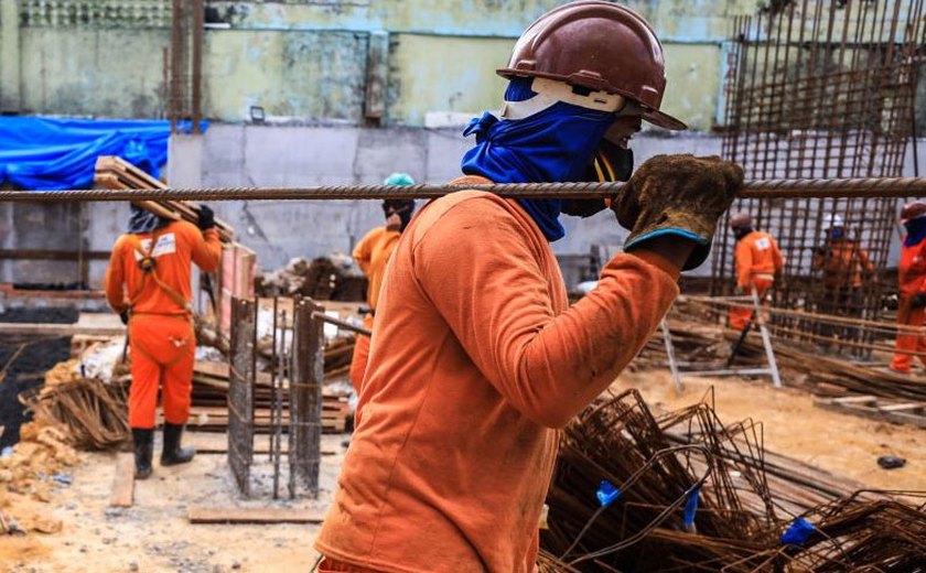 Custos da construção civil crescem 0,66% em Alagoas no mês de abril