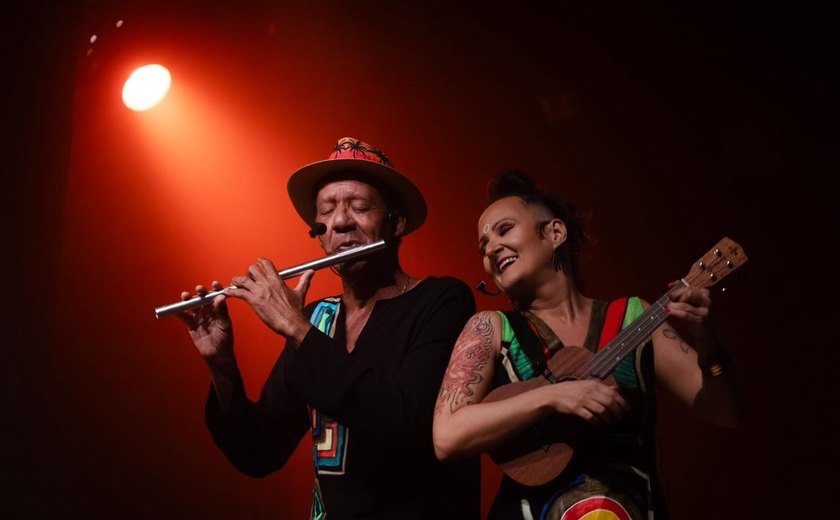 Ana Gal e Chau do Pife realizam show neste sábado (24) com repertório autoral