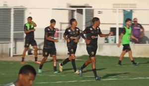 Com três gols de pênalti, Zumbi vence Miguelense de virada pela Copa Alagoas
