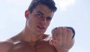 Ex-BBB Antônio Rafaski foge para não registrar filha recém-nascida