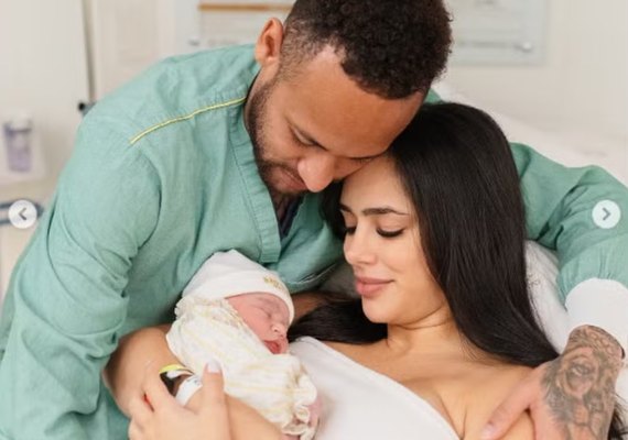 Bruna Biancardi posta primeiras fotos de Neymar com a filha Mel