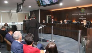 Vídeo: TRE/AL condena João Catunda e mandato do deputado federal Paulão fica em risco