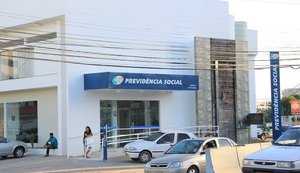 Mais serviços do INSS podem ser realizados via telefone ou internet