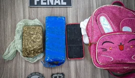 Polícia penal prende três suspeitos que tentavam entrar em presídio com droga dentro de mochila de criança