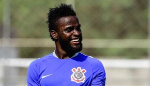 Corinthians renova com meia da base e libera Mendoza para o Bahia