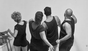 Teatro da Poesia apresenta espetáculo sobre o significado do abraço nesta terça-feira (14), em Maceió