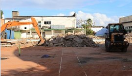 Iate Clube Pajussara é demolido