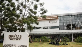 Bolsonaro apresenta melhora clínica, mas segue em UTI