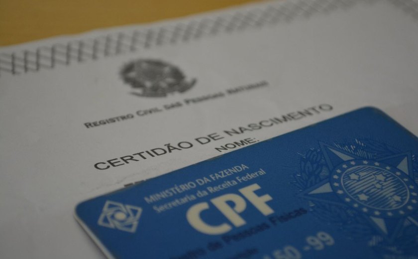 CPFs emitidos junto com certidão de nascimento passam de um milhão