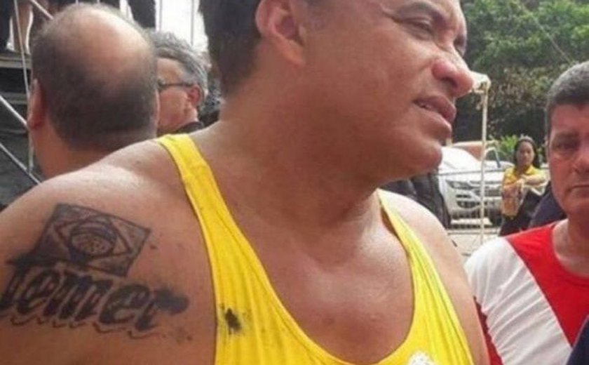 Tatuagem de deputado com nome de Temer é de henna, afirma tatuador