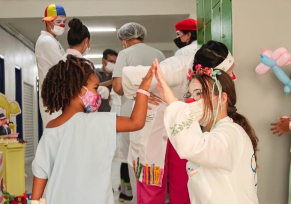 Estudo da Uncisal sobre palhaços hospitalares ganha destaque em revista científica internacional