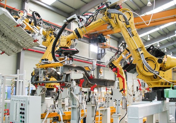 Vendas mundiais de robôs industriais em 2017 batem recorde