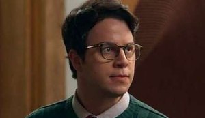 Ex-ator da Globo vende objetos pessoais para se sustentar na pandemia